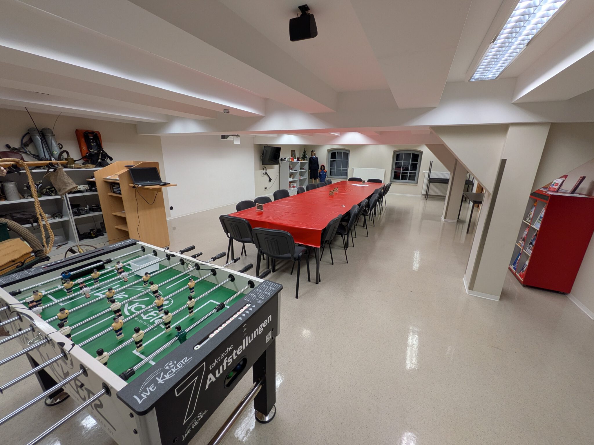 PXL_20251121_163346206