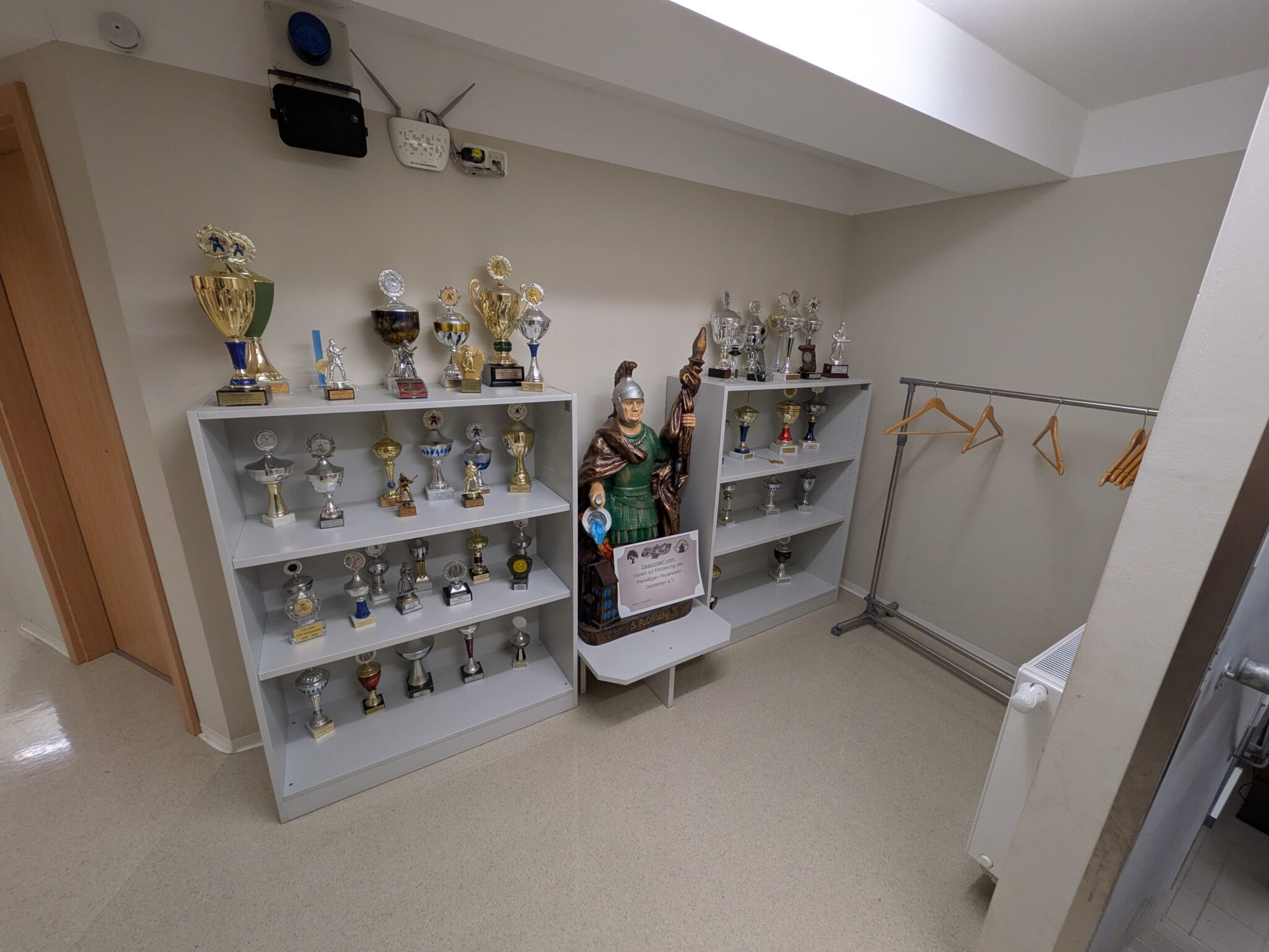 PXL_20251121_163440743